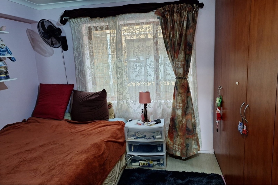 1 Bedroom Property for Sale in Morgenster Western Cape